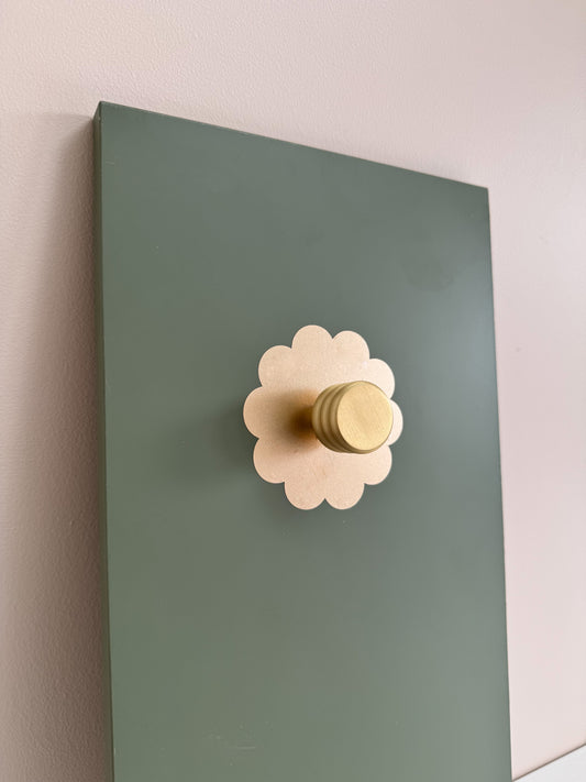 Handle Backplate Decal Scallop