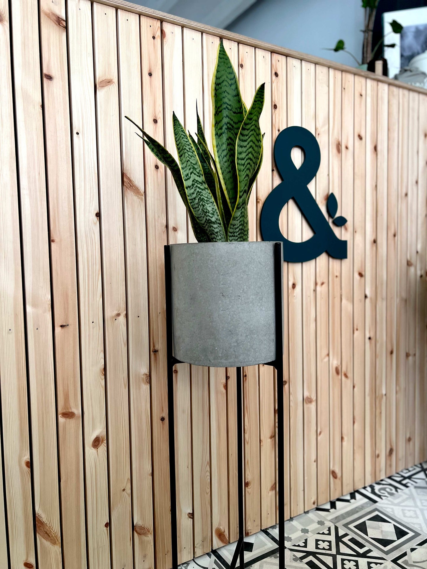 Handcrafted Metal Pot Stand