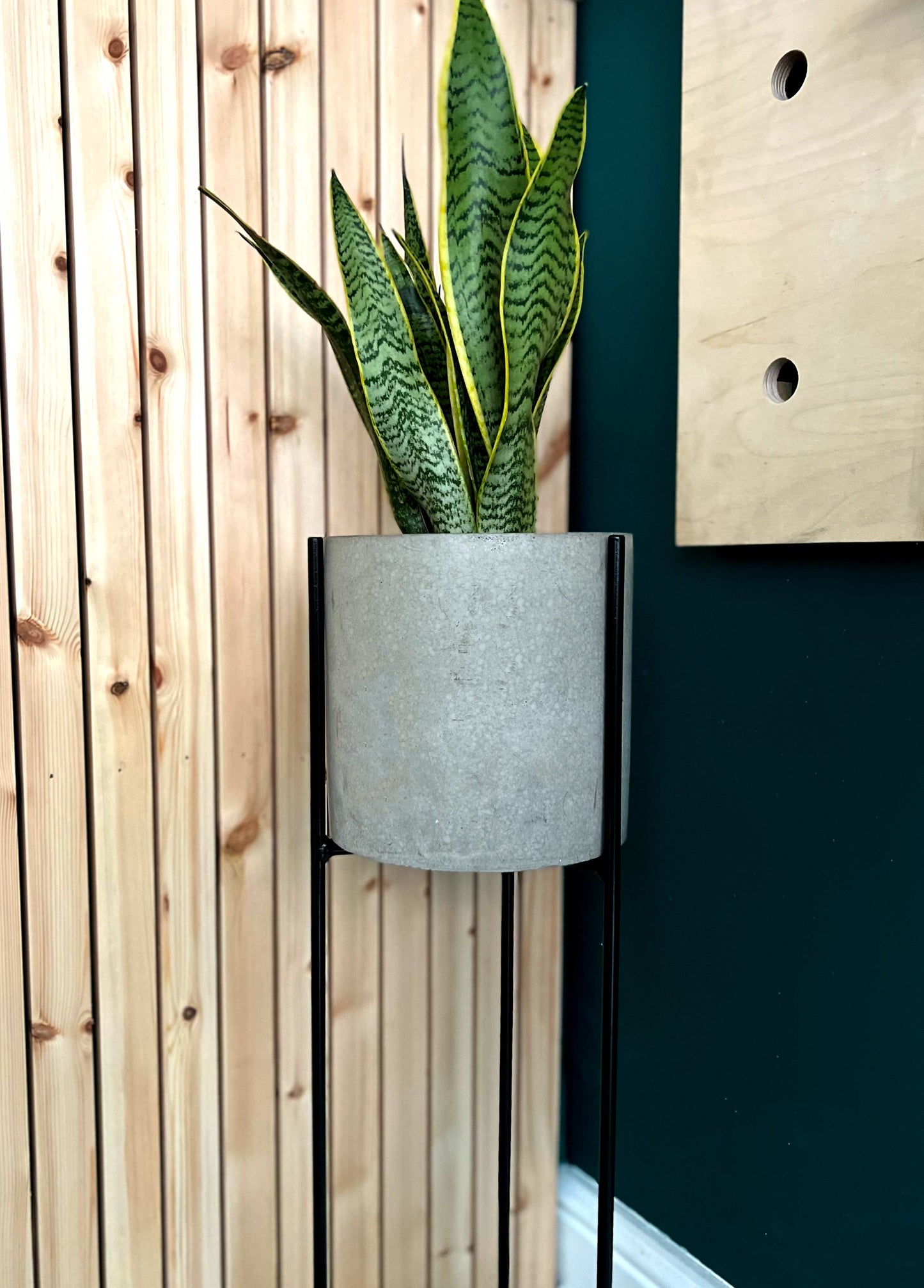 Handcrafted Metal Pot Stand
