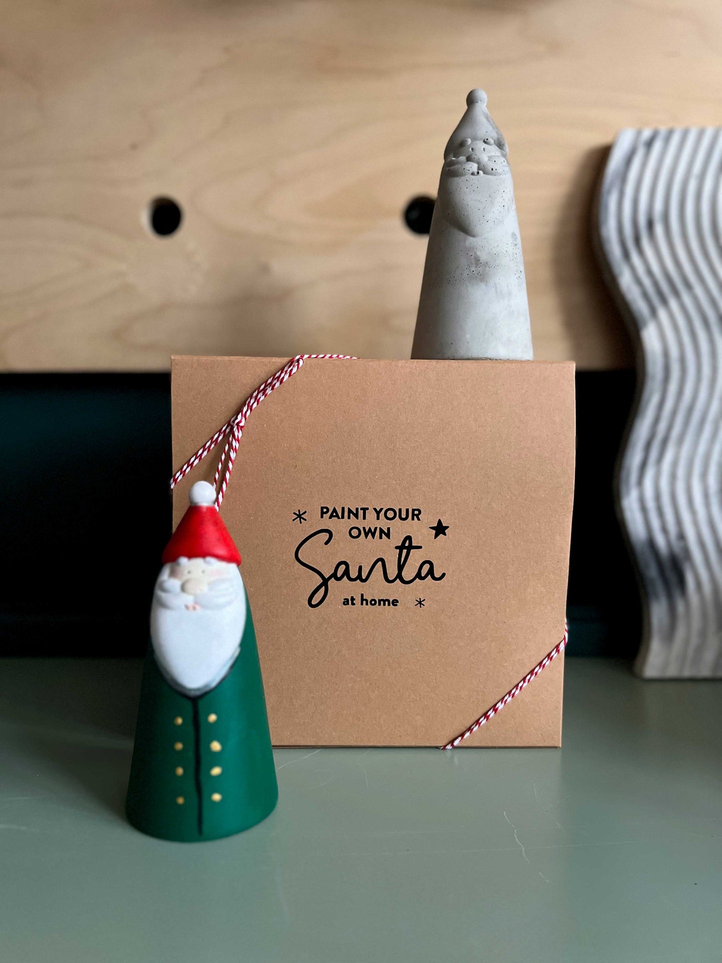 'Paint your own Santa' Gift Box