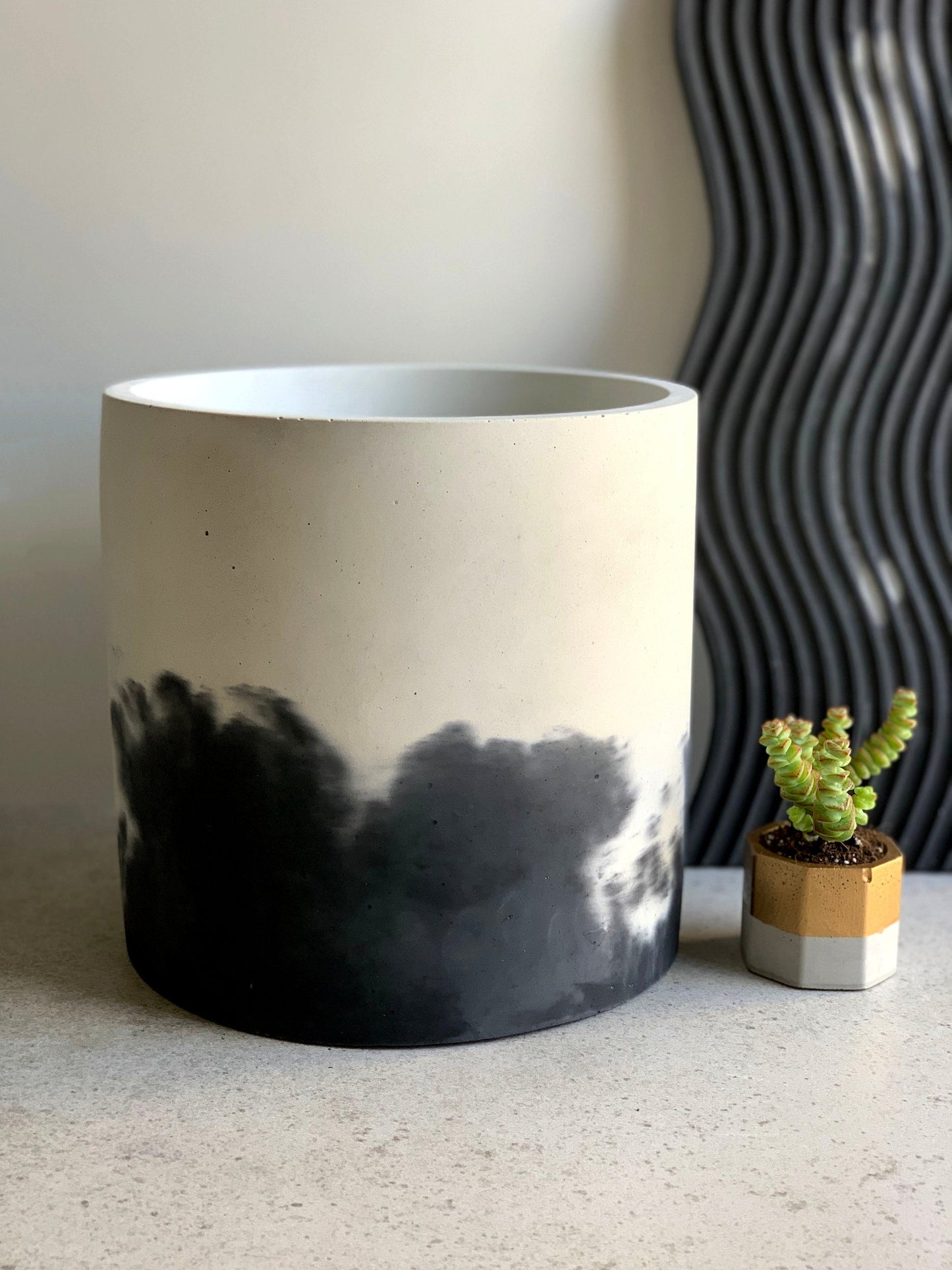 Monochrome Planter